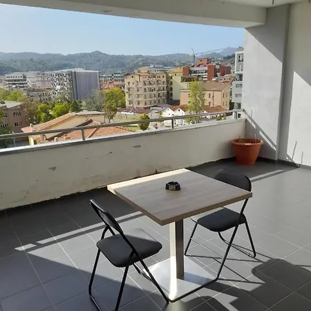 Jolly Casa 2 Pensión Cosenza